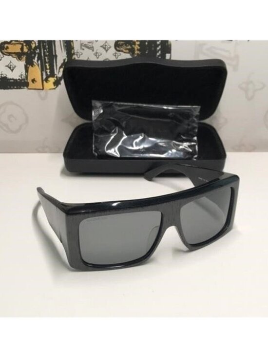 New Authentic Balenciaga BB0002S 003 Grey/Silver Mirror Shield Sunglasses